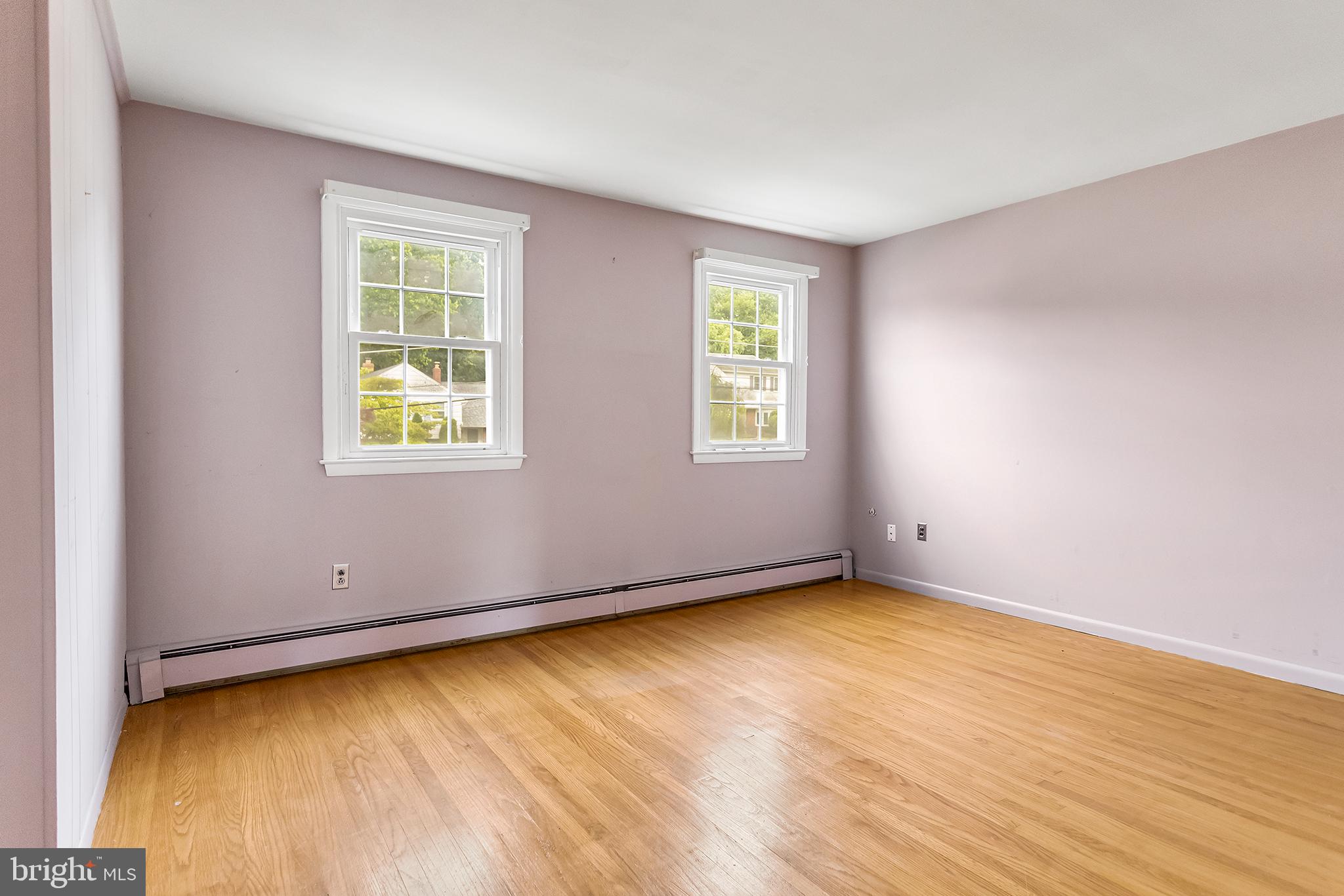 1033 Crozer Lane Springfield, PA 19064 - Photo 17 of 26 Bedroom 2