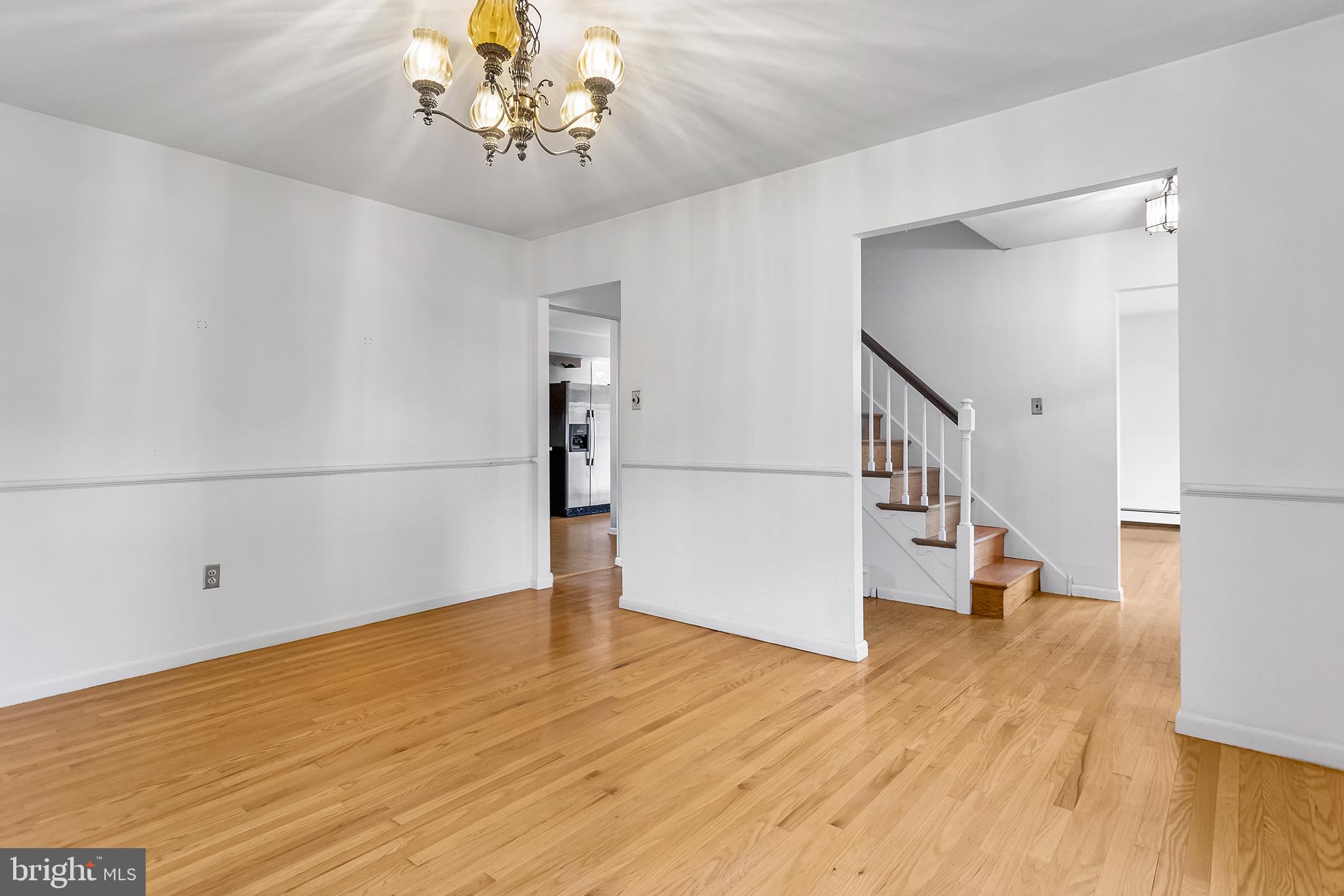 1033 Crozer Lane Springfield, PA 19064 - Photo 7 of 26 Dining Room