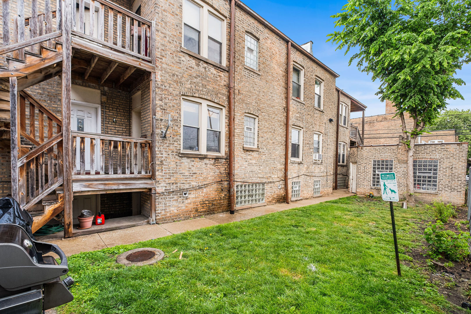 4357 West George Street, Unit 1 Chicago, IL 60641 - Photo 18 of 19