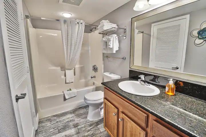 504 South Ocean Boulevard, Unit 1601 Myrtle Beach, SC 29577 - Photo 7 of 33