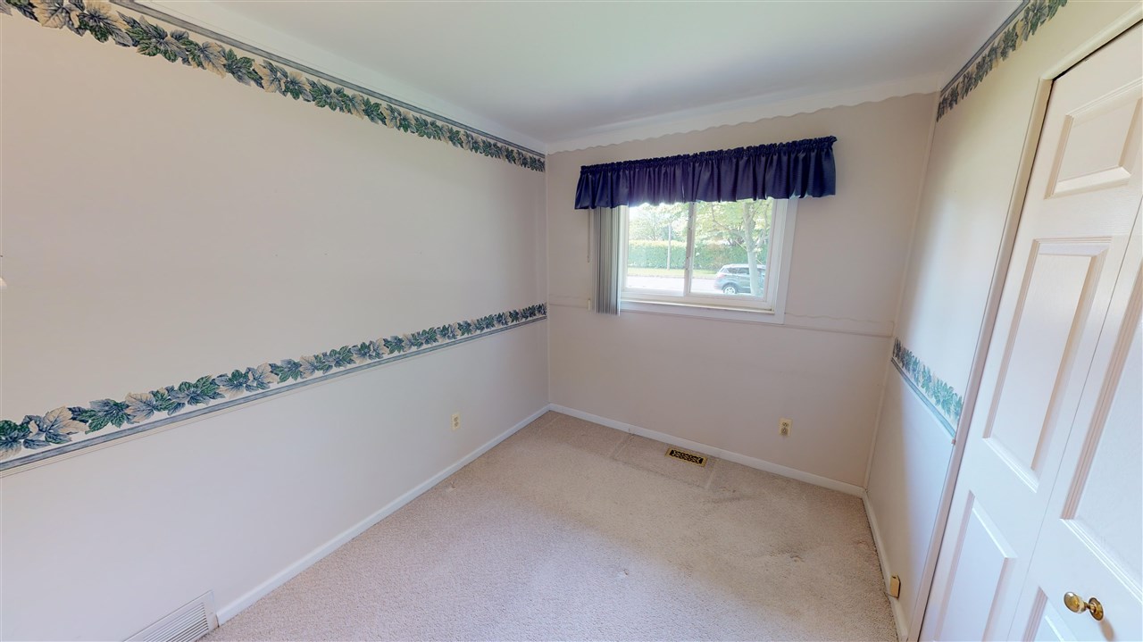 4661 Frazho Road Warren, MI 48091 - Photo 16 of 40 31383970-15.JPG