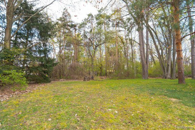 3710 John R Road Rochester Hills, MI 48307 - Photo 15 of 46