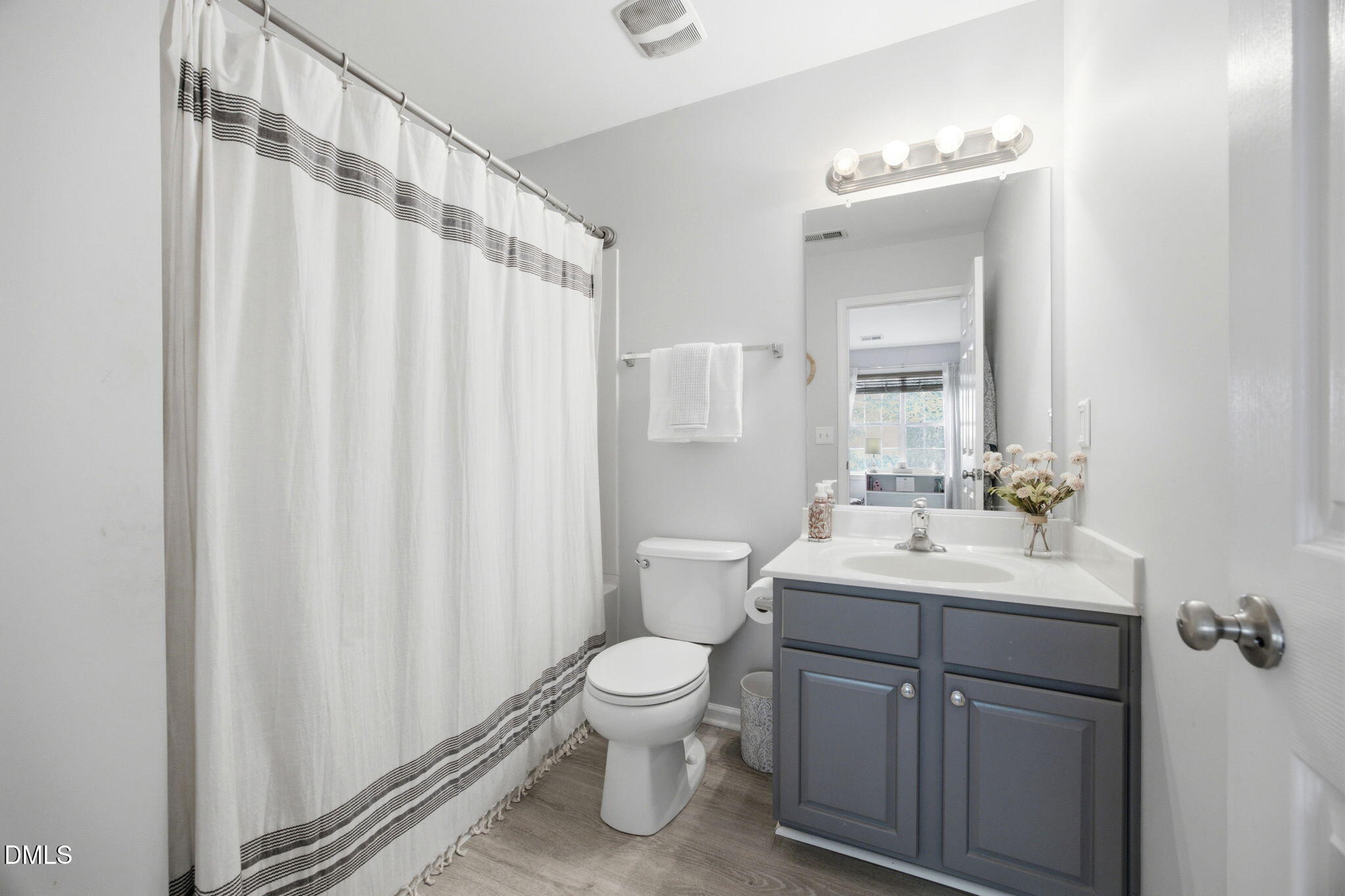 3022 Winding Waters Way Raleigh, NC 27614 - Photo 23 of 37 41-web-or-mls-IMG_4668_edit