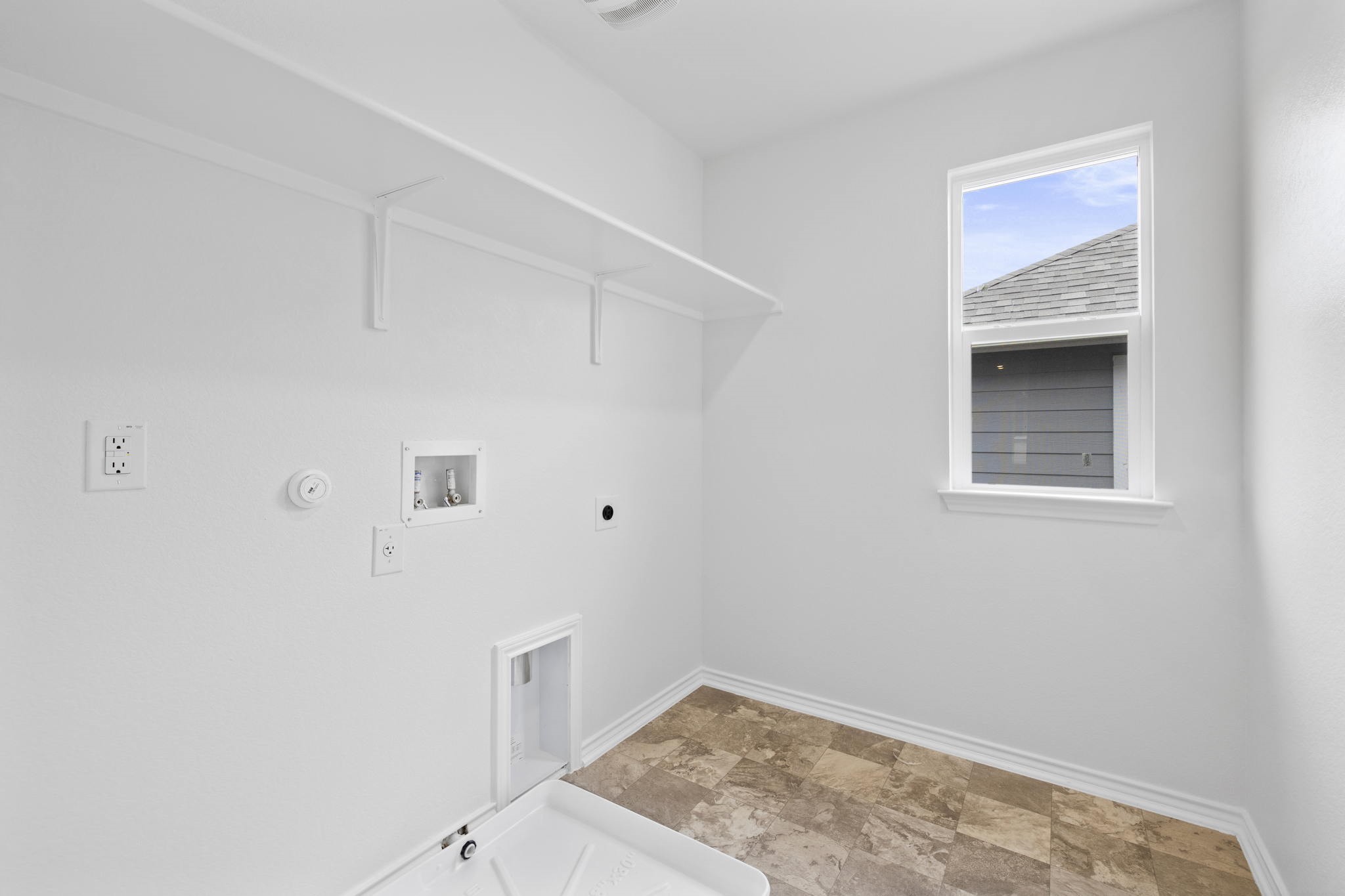 1917 Stringer Pass Leander, TX 78641 - Photo 28 of 33