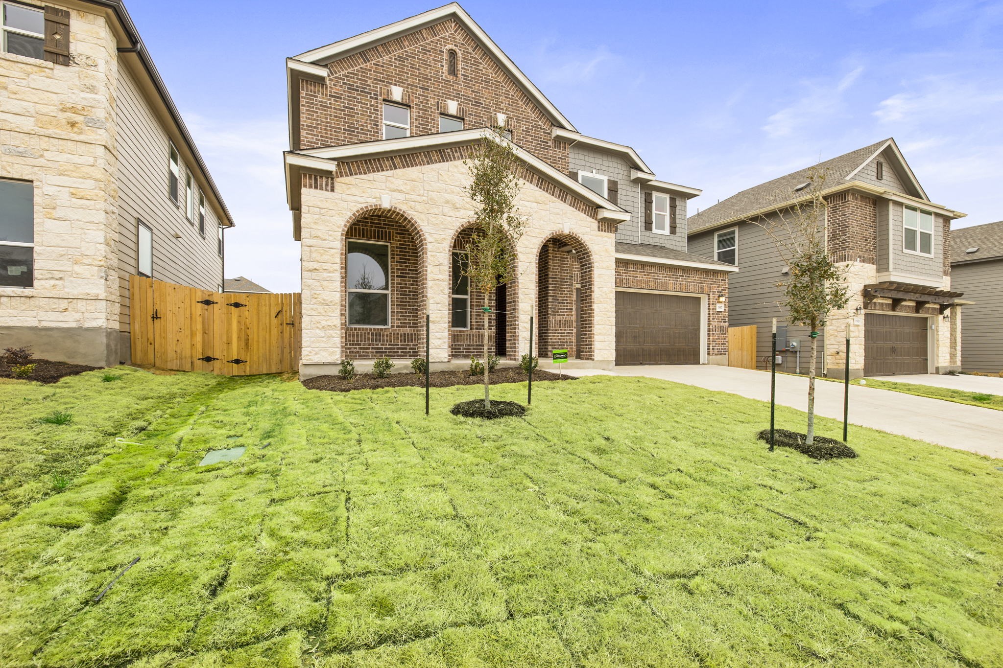 1917 Stringer Pass Leander, TX 78641 - Photo 3 of 33