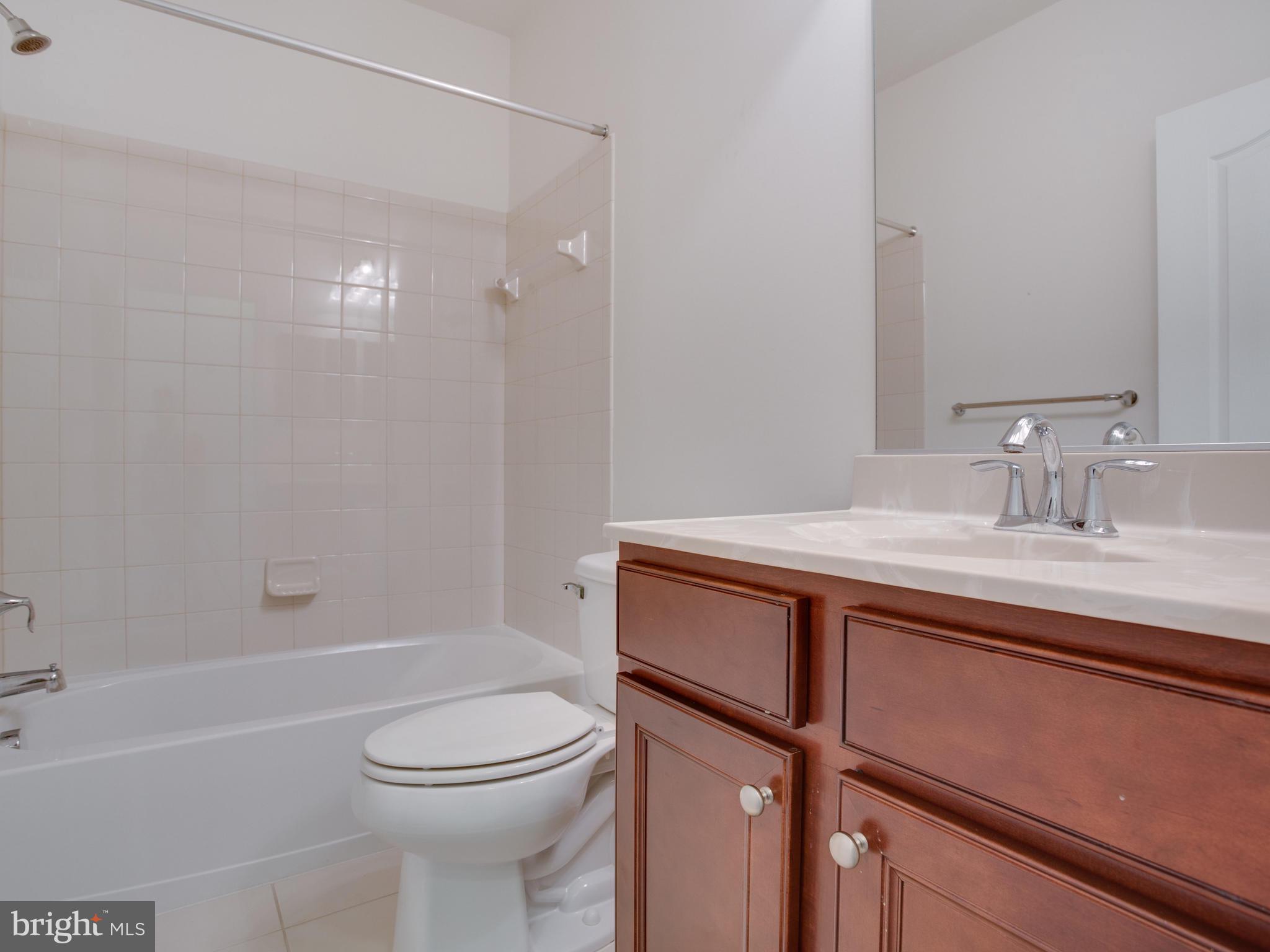 13001 Contee Manor Road Bowie, MD 20721 - Photo 32 of 43 Full Bathroom for Bedroom 4