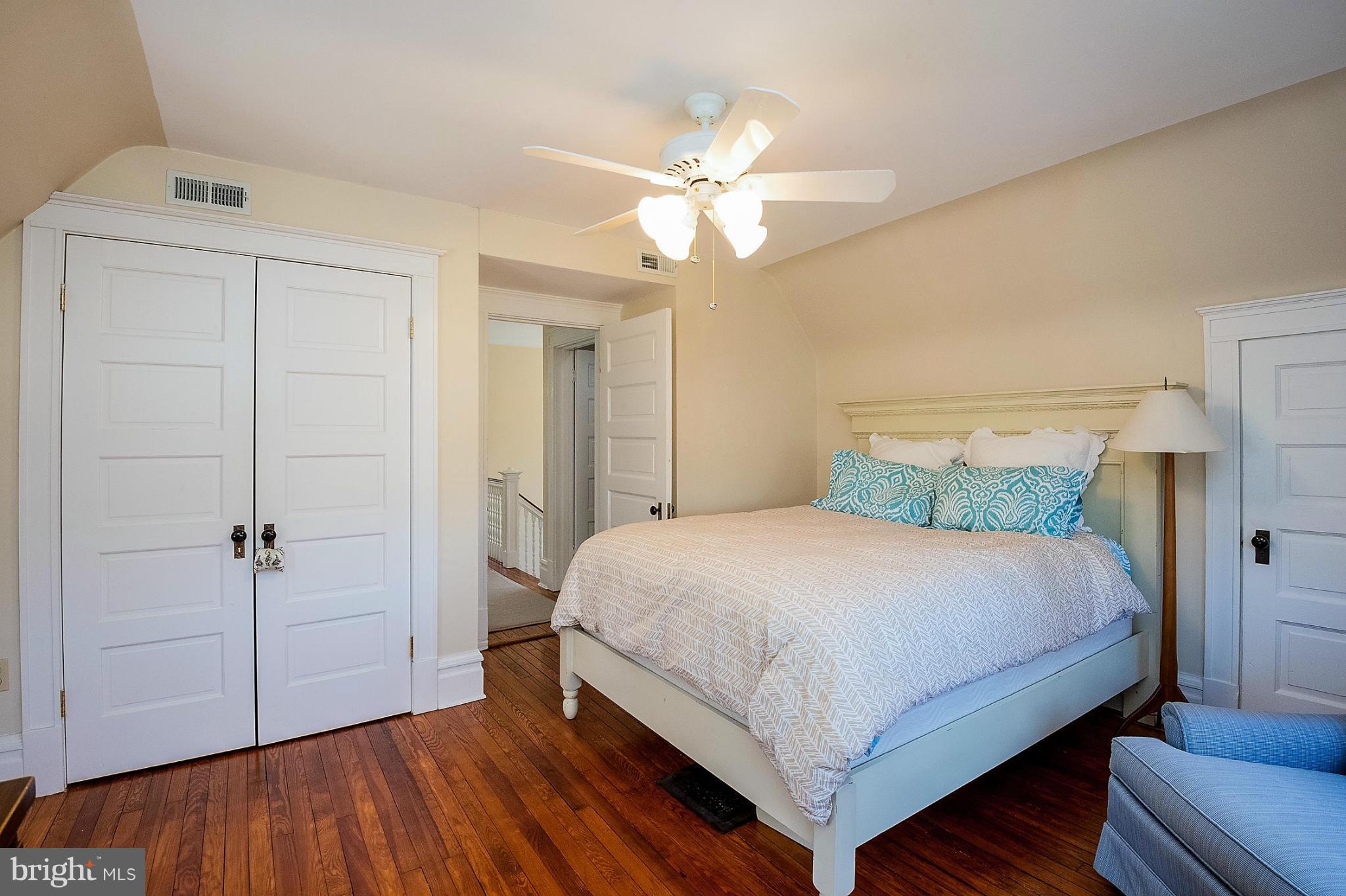 425 Hawthorn Road Baltimore, MD 21210 - Photo 23 of 30 Bedroom