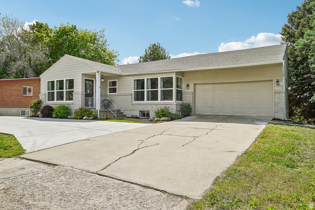 2512 South 150 West Bountiful, UT 84010 - Photo 2 of 53