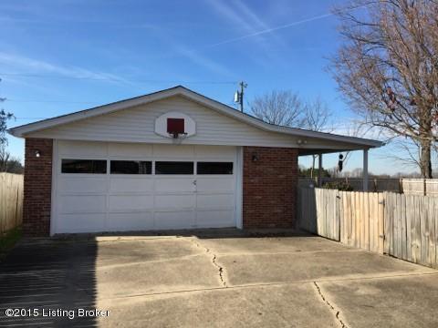6514 Ridge Cliff Road Louisville, KY 40228 - Photo 42 of 46 garage pic 2