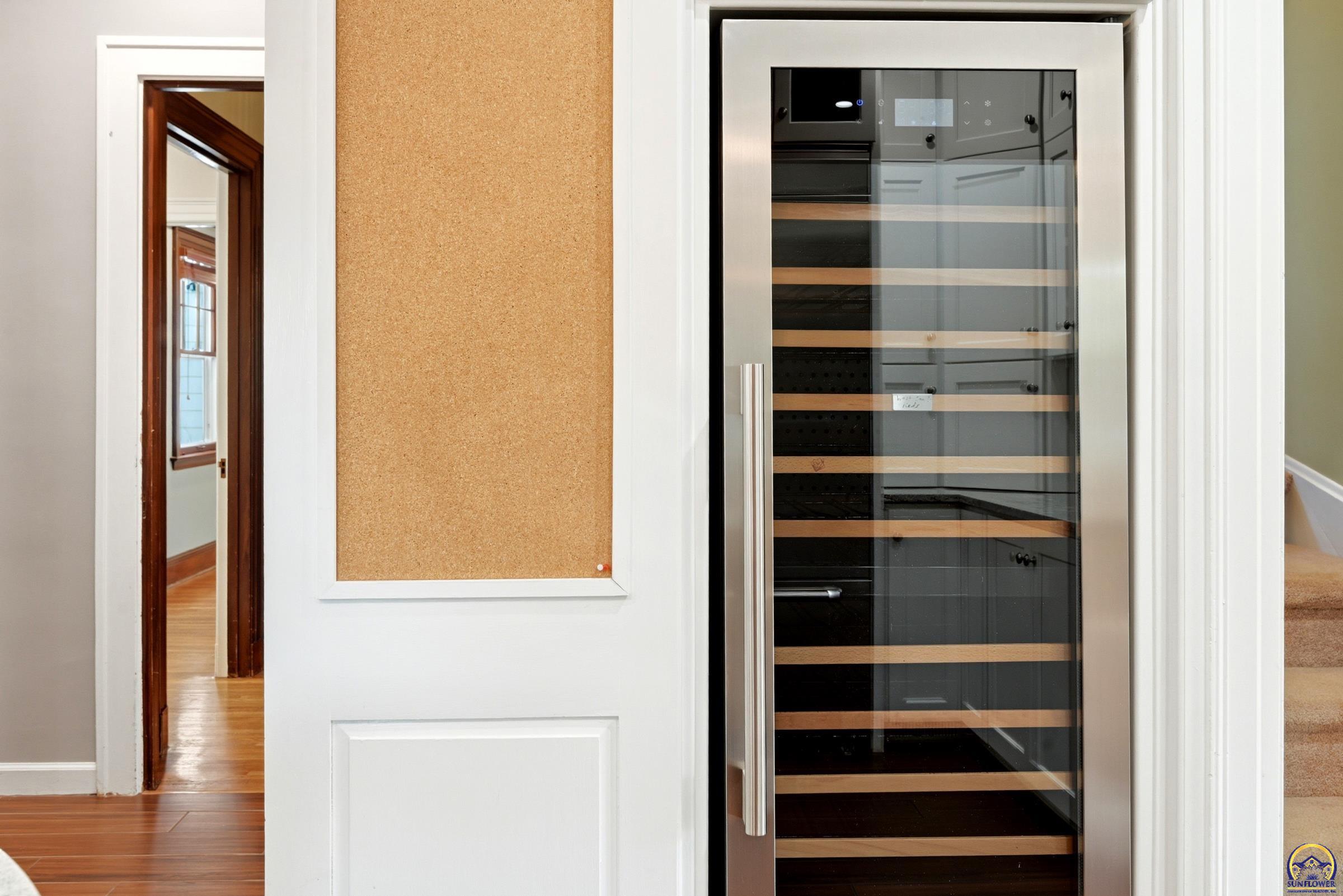 3154 Southwest 15th Street Topeka, KS 66604 - Photo 17 of 68