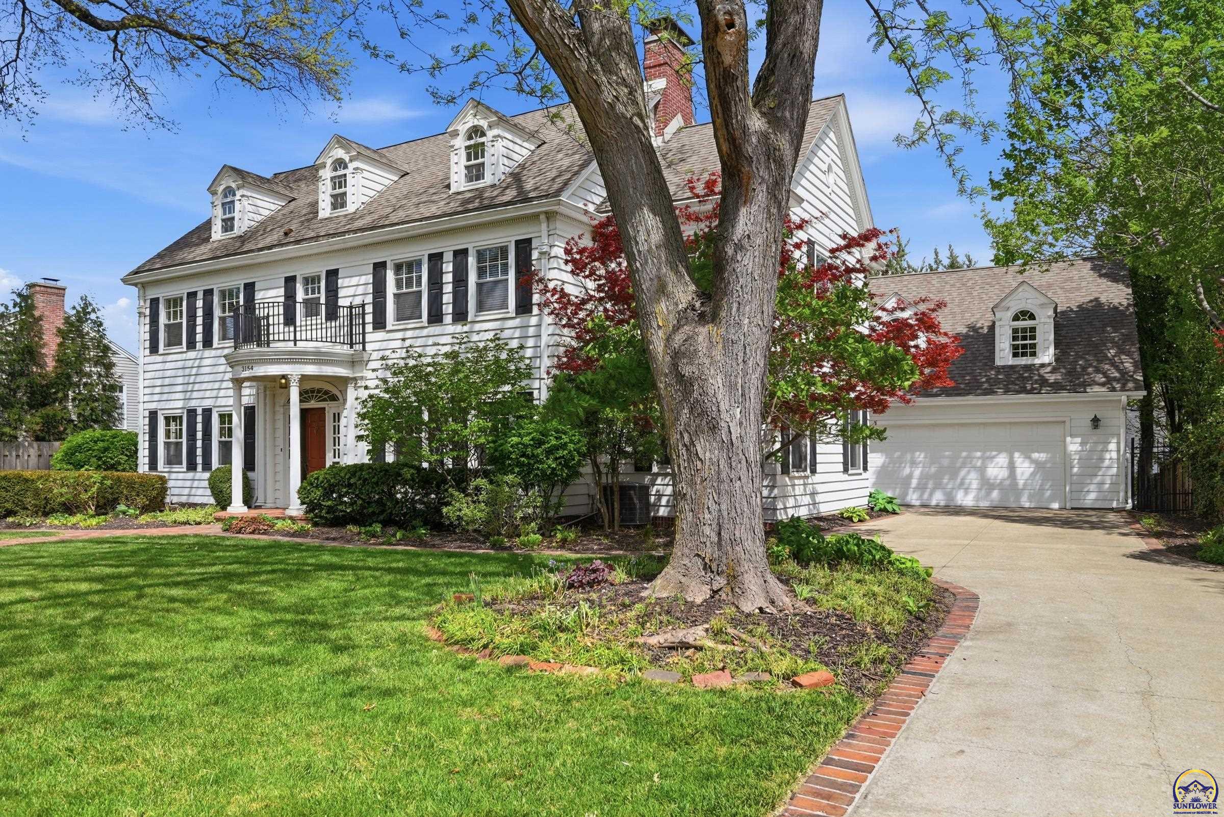 3154 Southwest 15th Street Topeka, KS 66604 - Photo 2 of 68