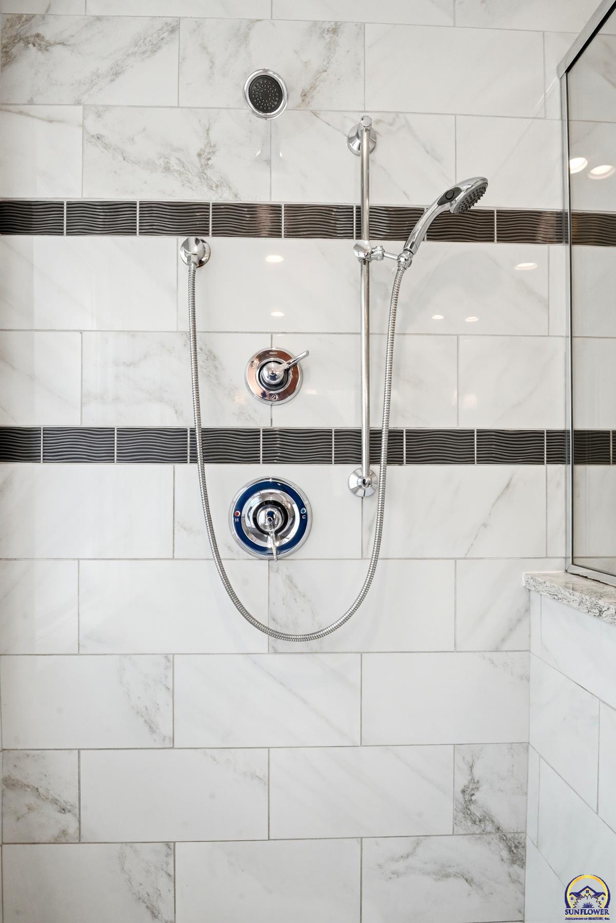 3154 Southwest 15th Street Topeka, KS 66604 - Photo 23 of 68