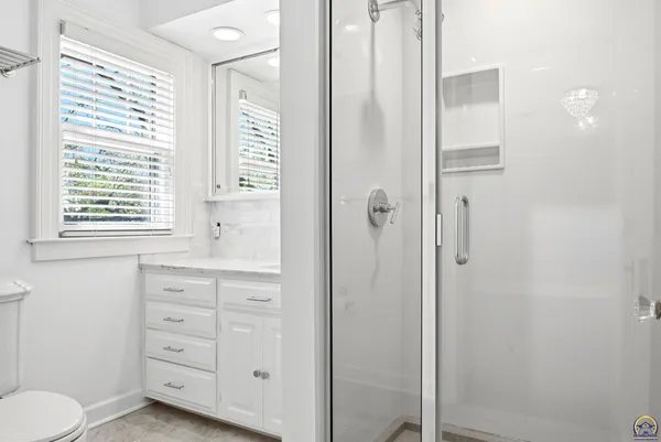 $550,000 | 3154 Southwest 15th Street, Topeka, KS 66604