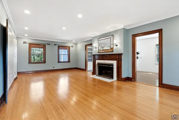 $550,000 | 3154 Southwest 15th Street, Topeka, KS 66604
