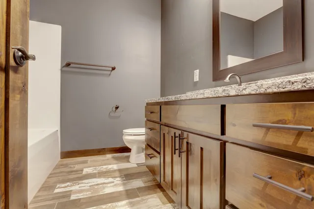 $489,900 | 1639 75th Avenue, Hammond, WI 54015