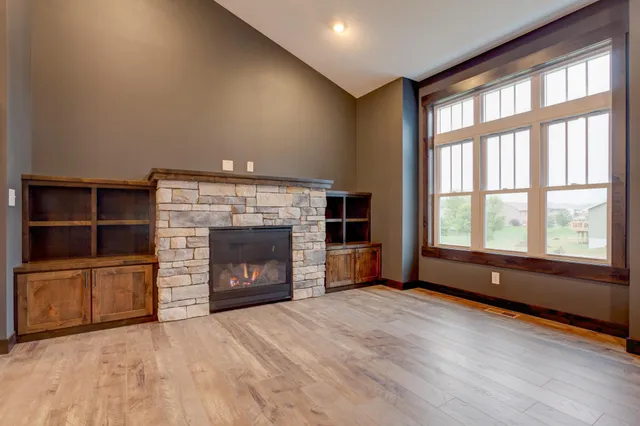 $489,900 | 1639 75th Avenue, Hammond, WI 54015