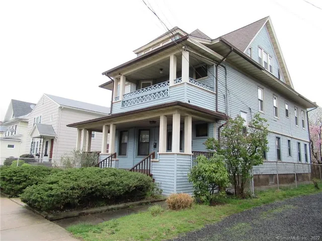 $1,900 | 55 Eaton Street, Bridgeport, CT 06604