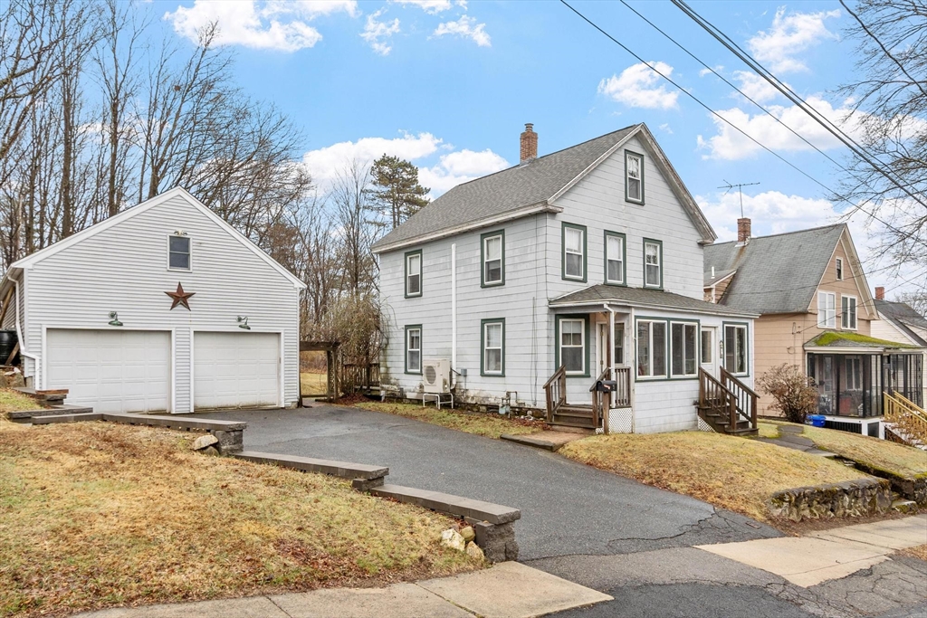 9 Fairfield Street Maynard, MA 01754 - Photo 1 of 11 Gallery Image 1