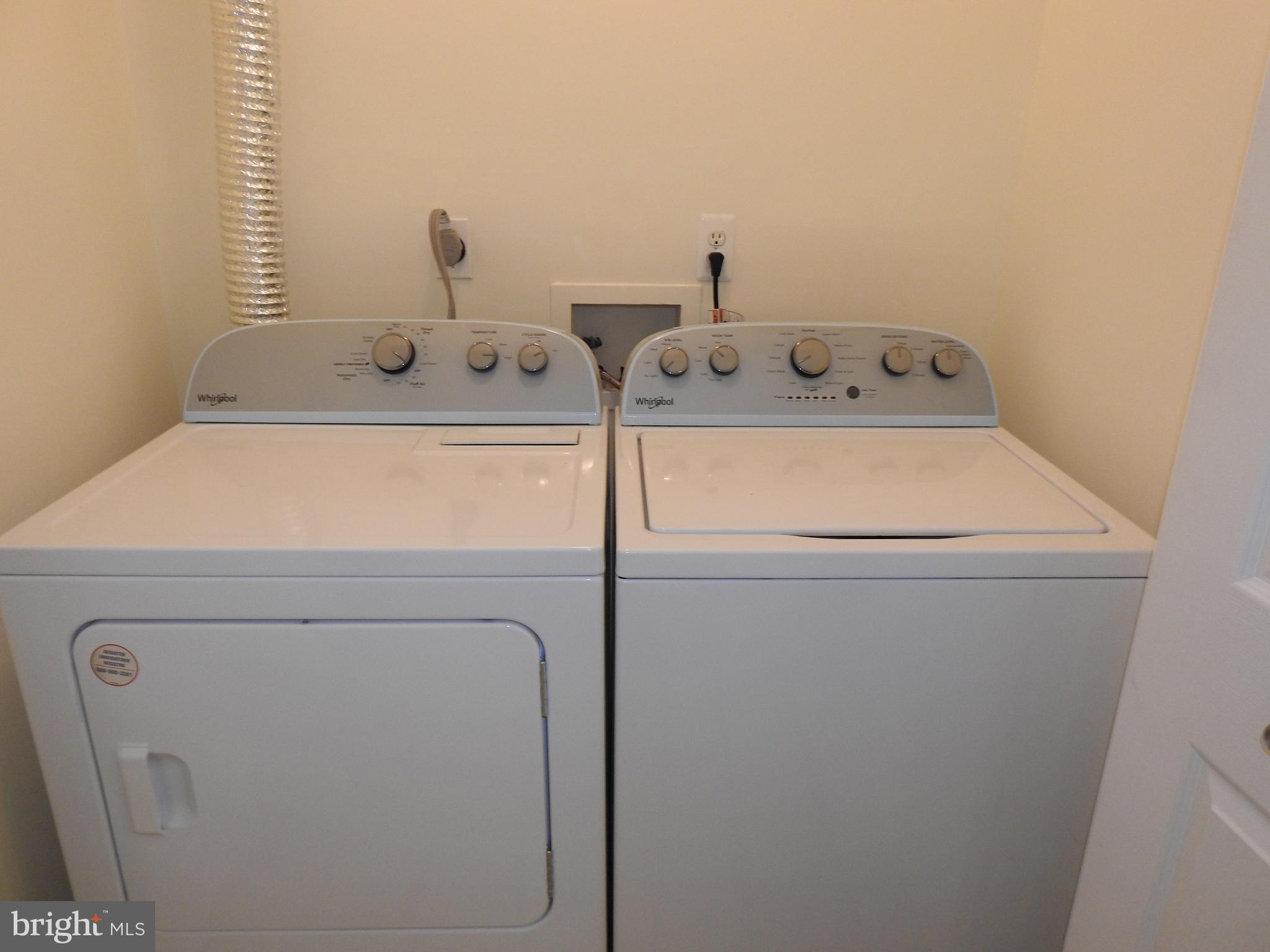 640 Ripplebrook Drive Culpeper, VA 22701 - Photo 23 of 31 Newer Washer and Dryer