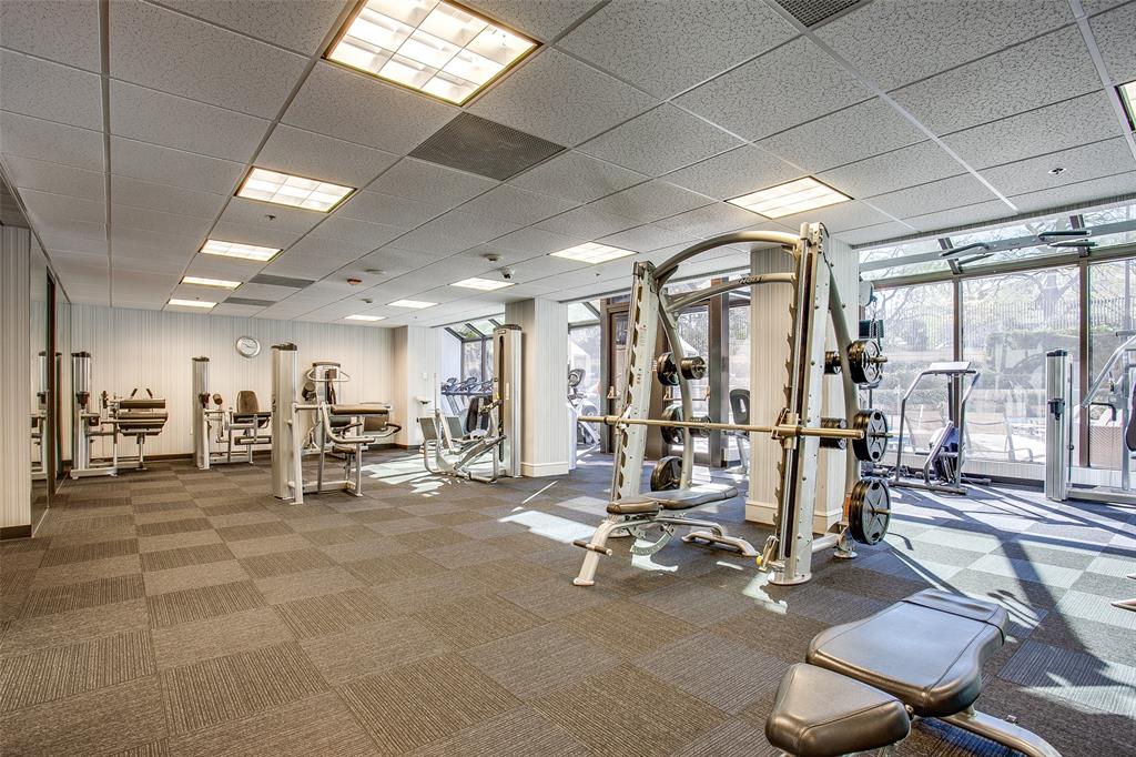 3030 McKinney Avenue, Unit 2301 Dallas, TX 75204 - Photo 29 of 34 a view of a room with gym equipment