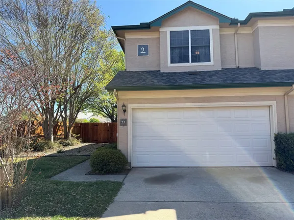 $1,950 | 2100 Pipers Field Drive, Unit 21, Austin, TX 78758