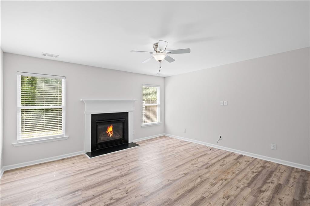 148 Hidden Lake Circle Canton, GA 30114 - Photo 5 of 32