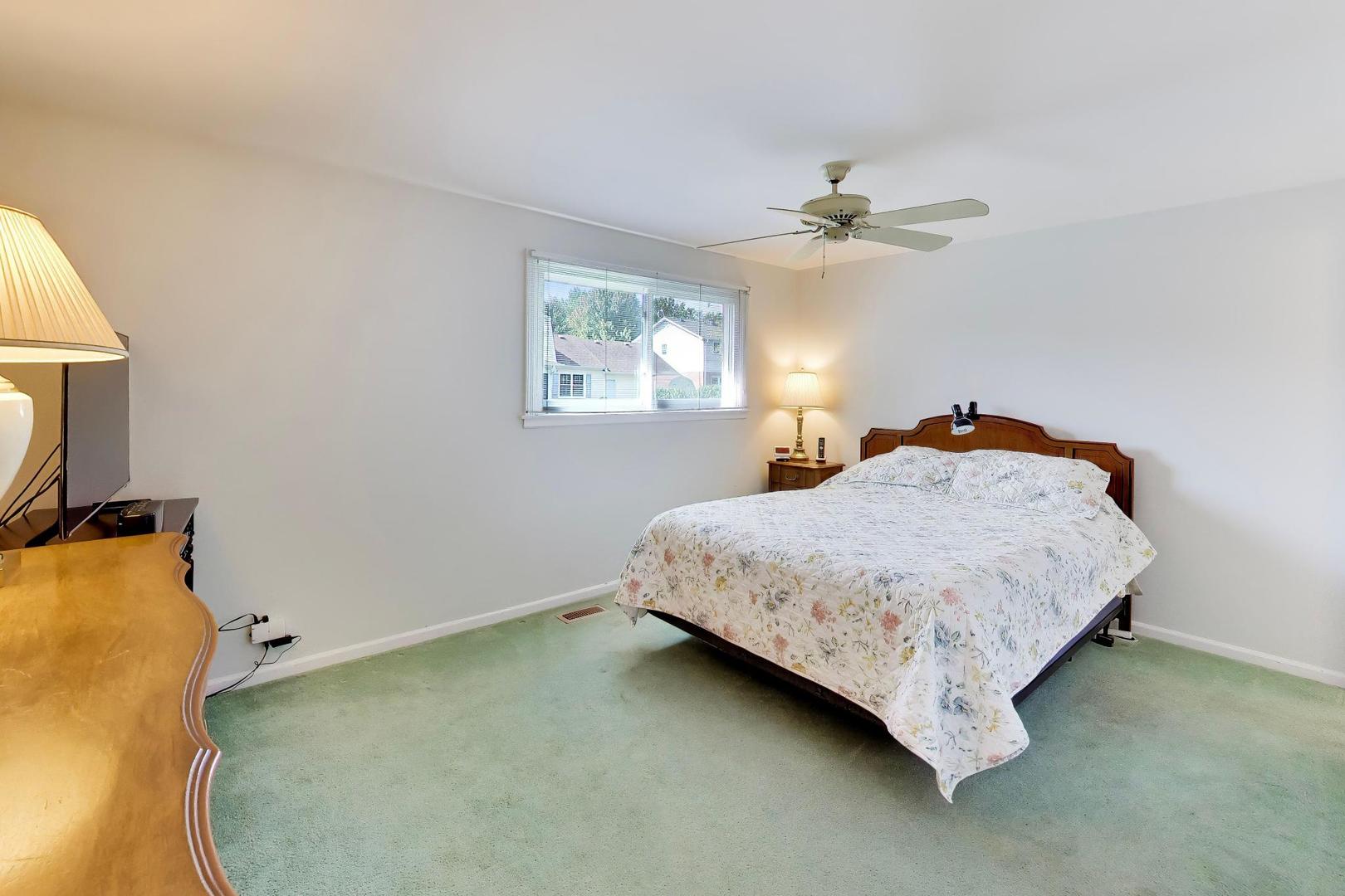 707 East Monterey Road Palatine, IL 60074 - Photo 14 of 24 Gallery Image 14