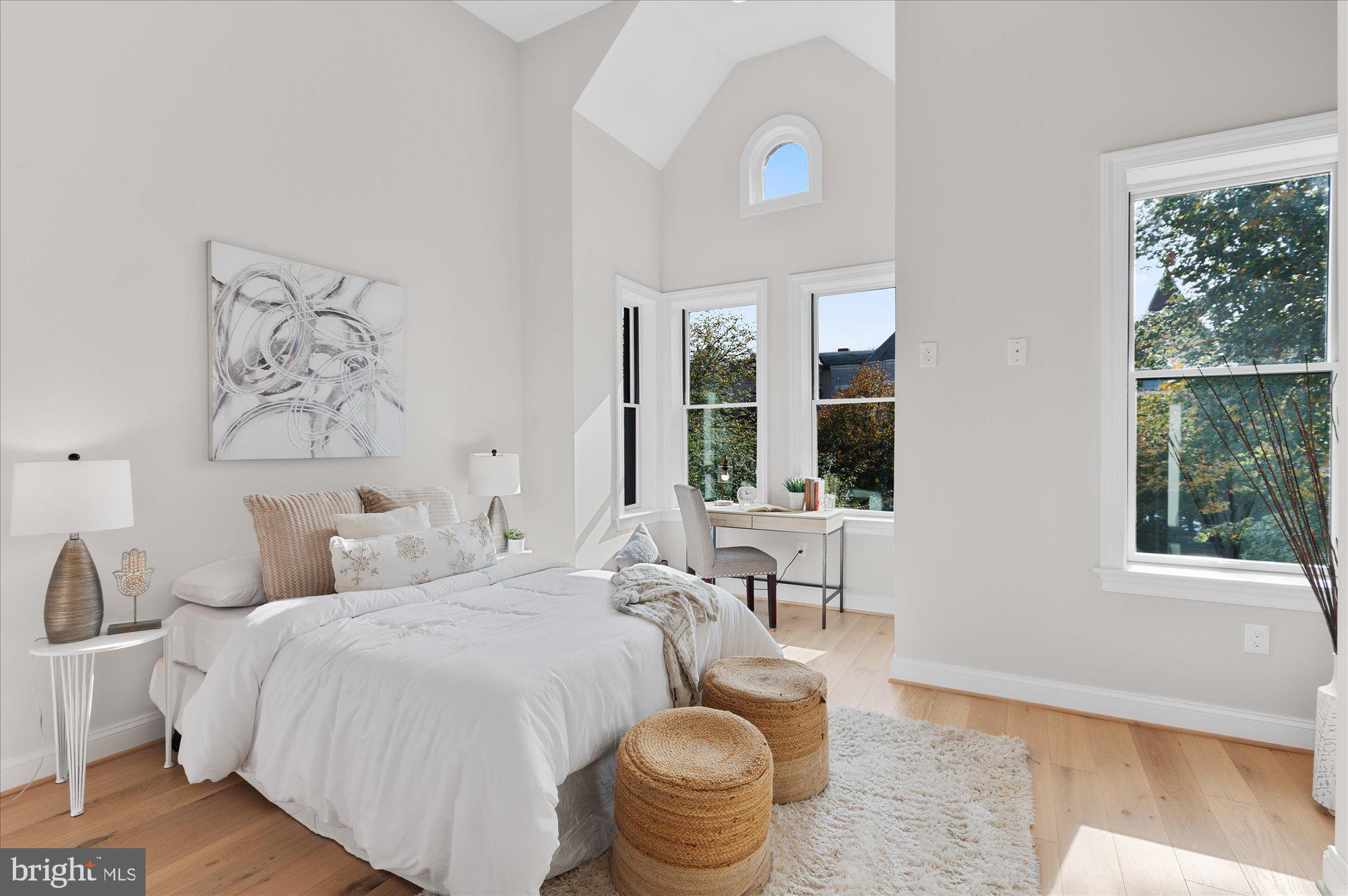 55 R Street Northwest Washington, DC 20001 - Photo 28 of 57