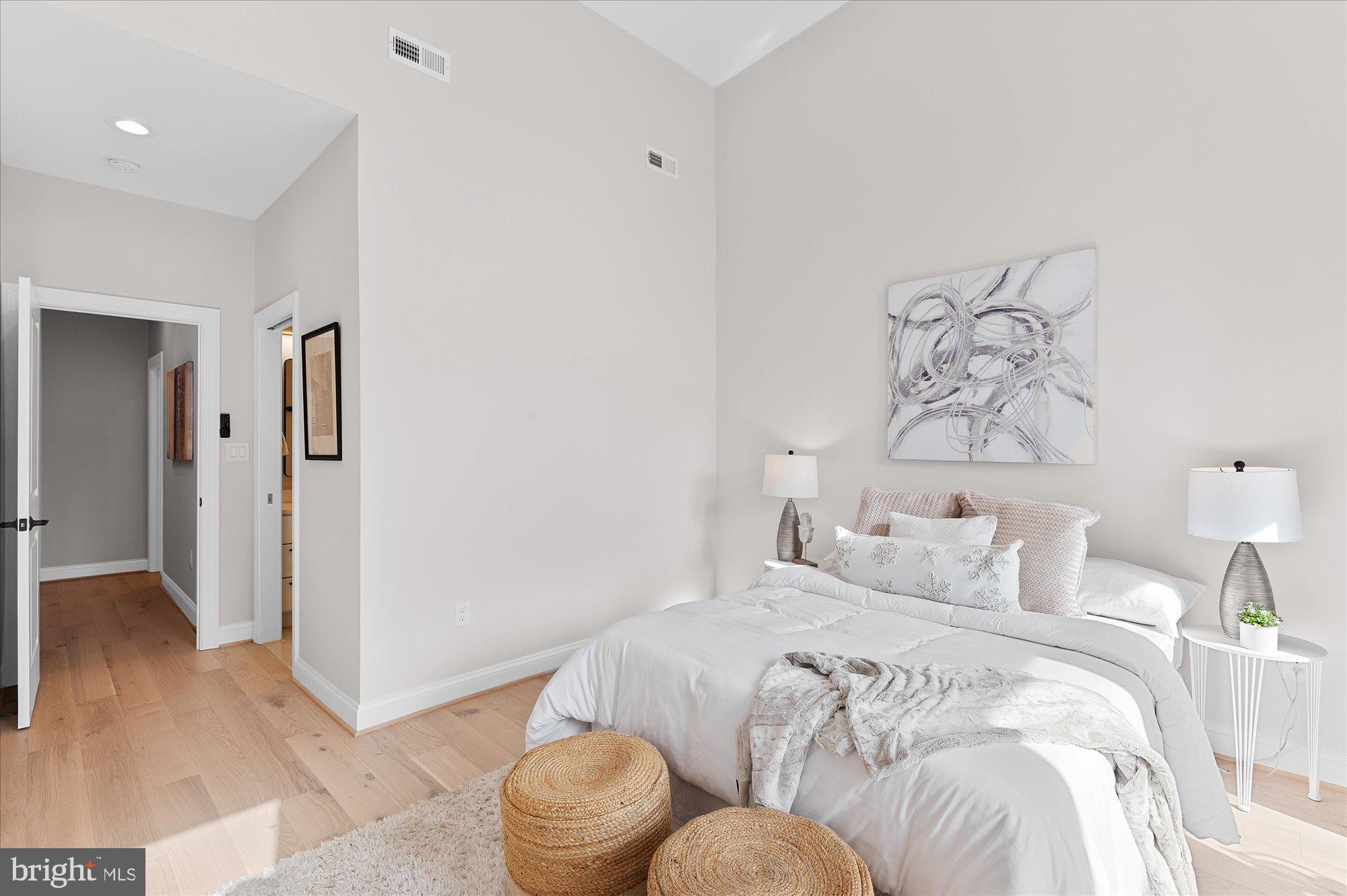 55 R Street Northwest Washington, DC 20001 - Photo 31 of 57