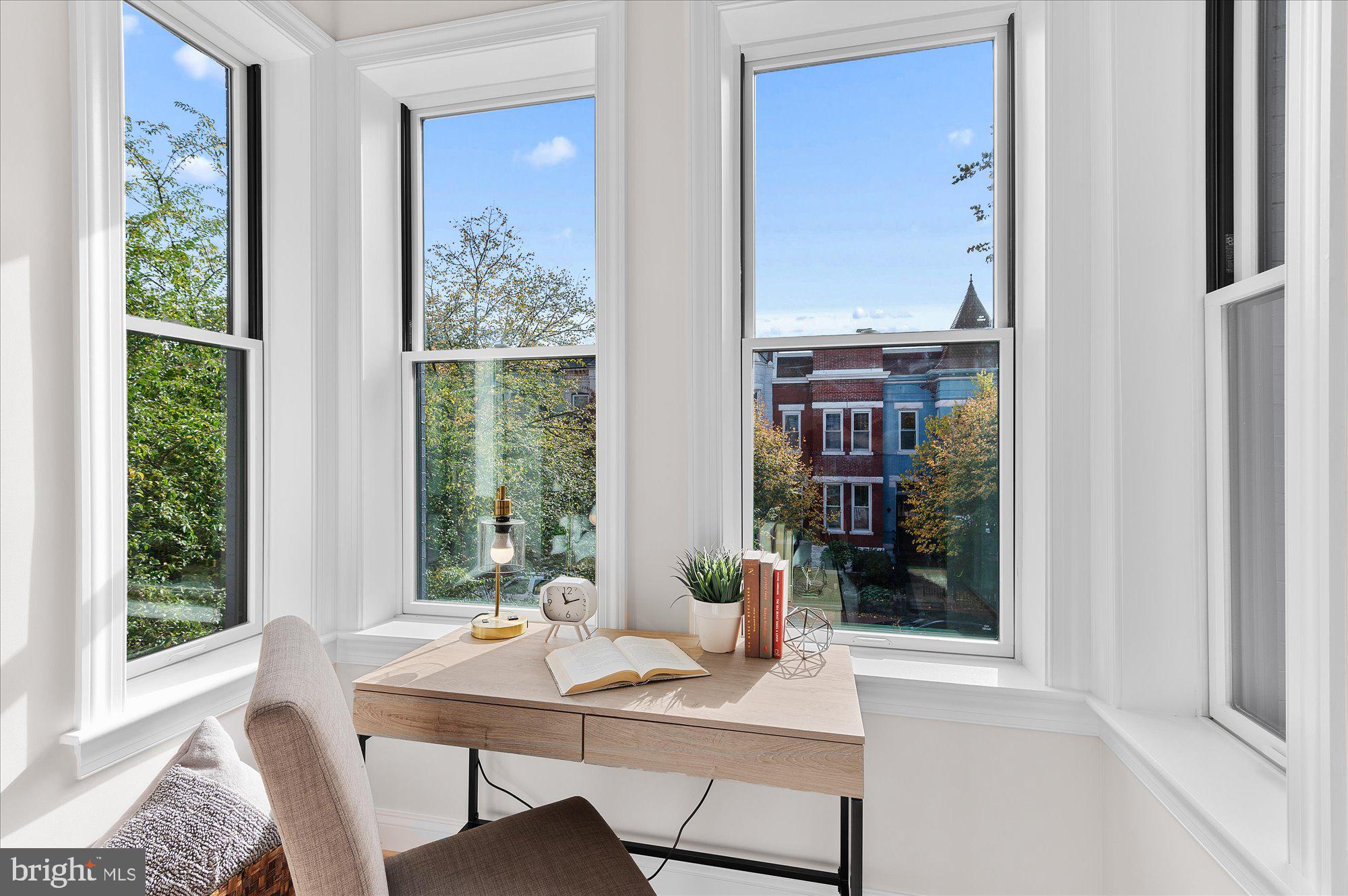 55 R Street Northwest Washington, DC 20001 - Photo 32 of 57