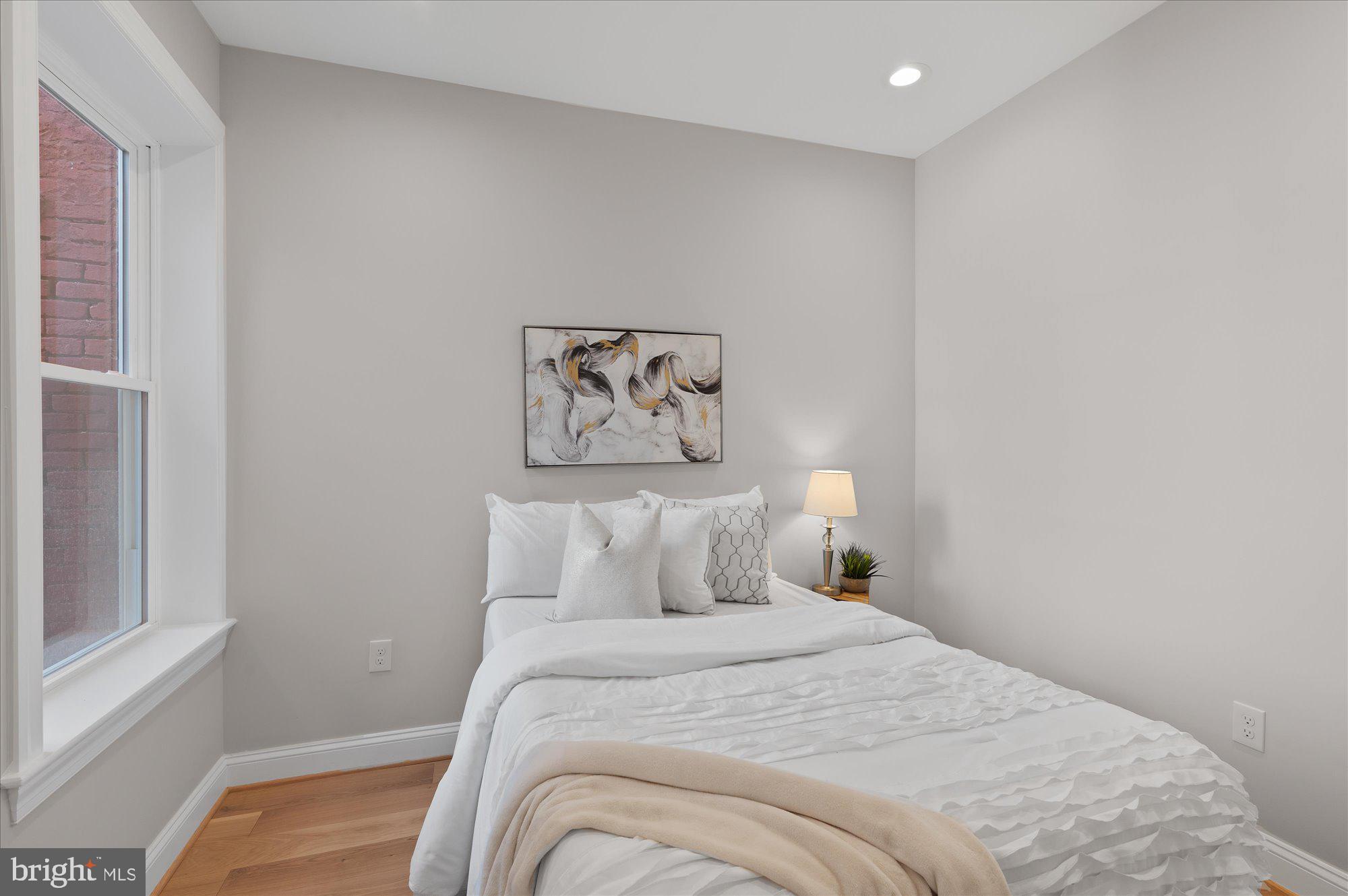 55 R Street Northwest Washington, DC 20001 - Photo 41 of 57