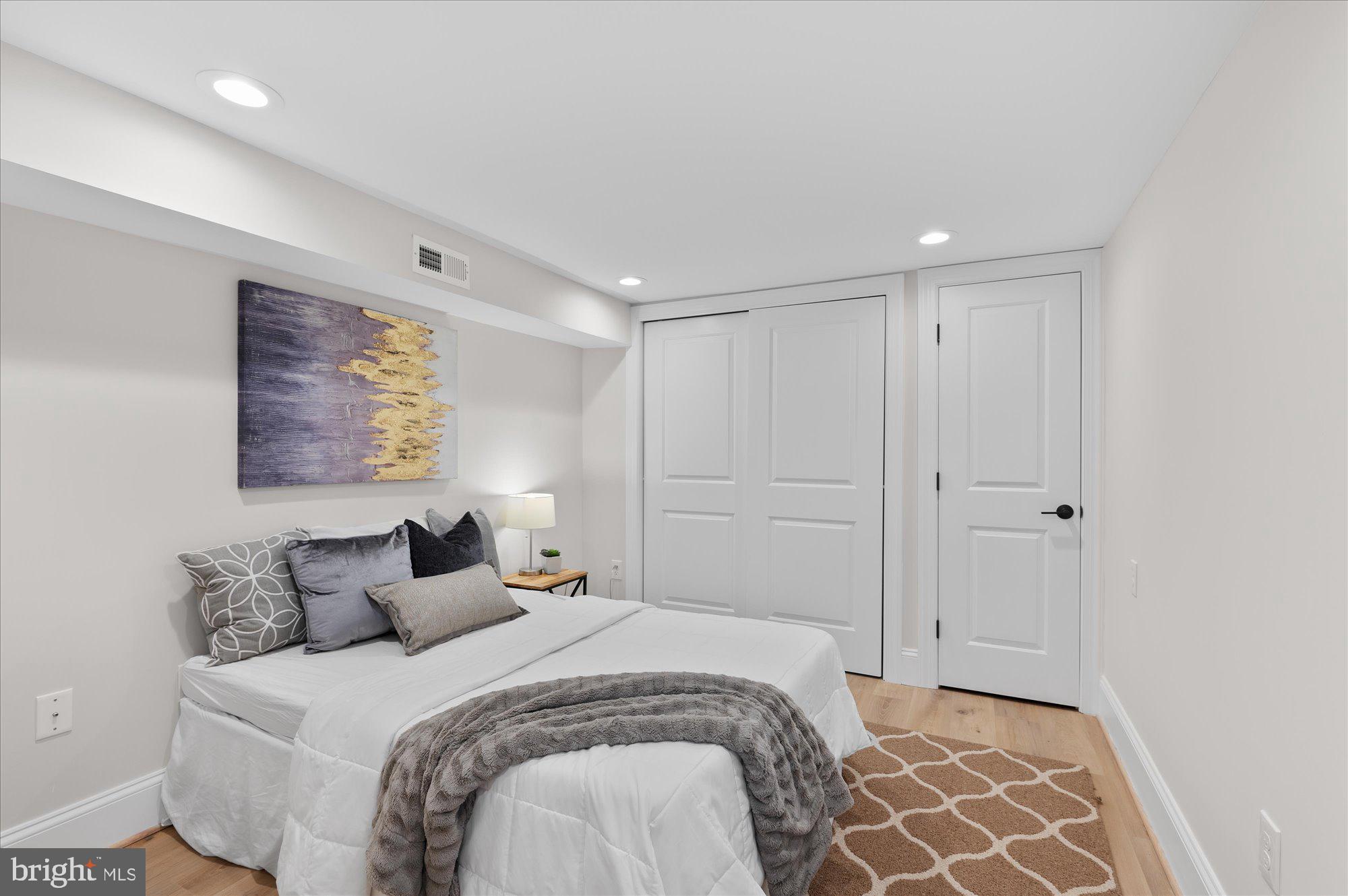 55 R Street Northwest Washington, DC 20001 - Photo 46 of 57