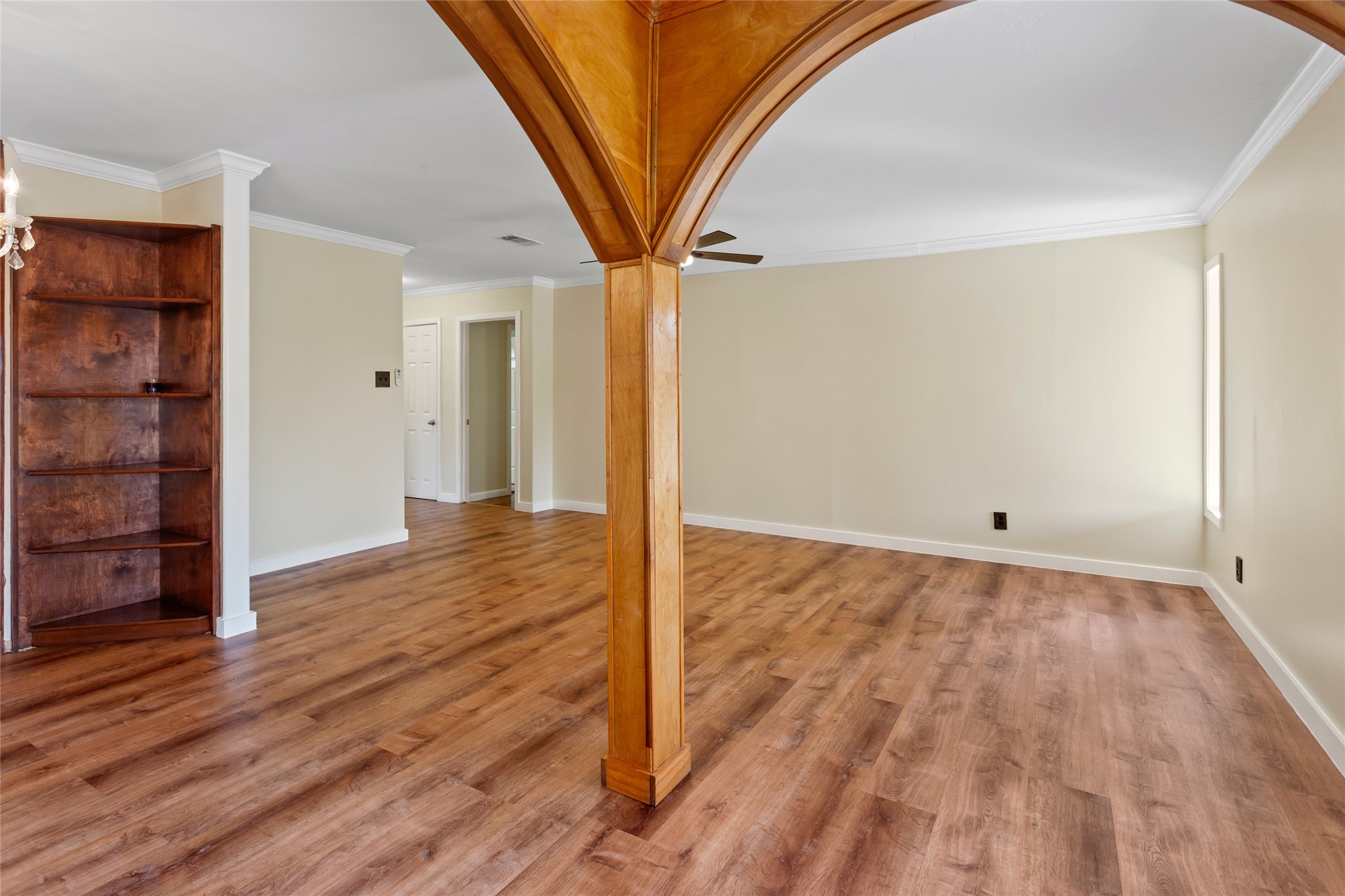 2108 Basket Street Pasadena, TX 77502 - Photo 6 of 25