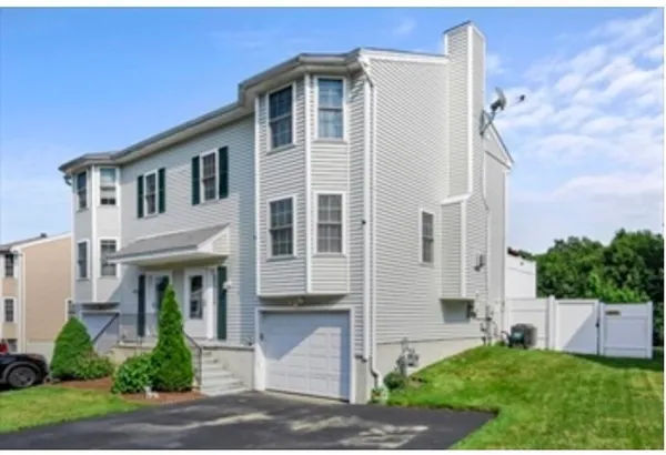 $440,000 | 66 Ledgecrest Drive, Worcester, MA 01603
