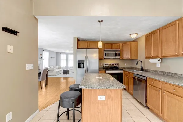 $440,000 | 66 Ledgecrest Drive, Worcester, MA 01603