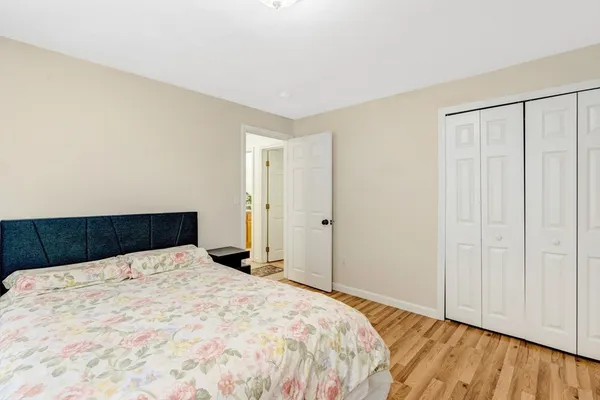$440,000 | 66 Ledgecrest Drive, Worcester, MA 01603