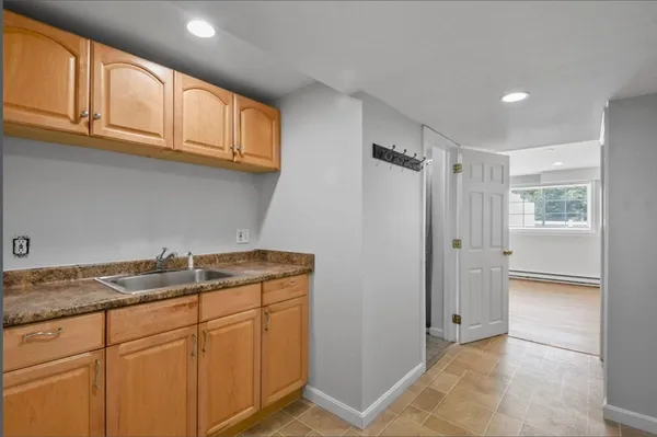 $440,000 | 66 Ledgecrest Drive, Worcester, MA 01603