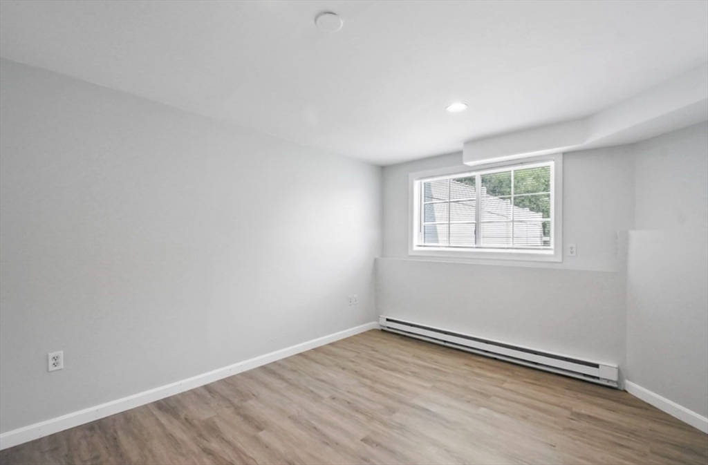 66 Ledgecrest Drive Worcester, MA 01603 - Photo 28 of 37