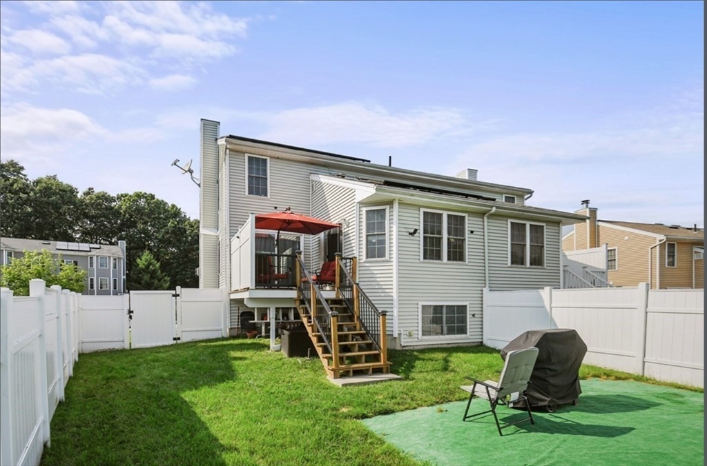 66 Ledgecrest Drive Worcester, MA 01603 - Photo 32 of 37