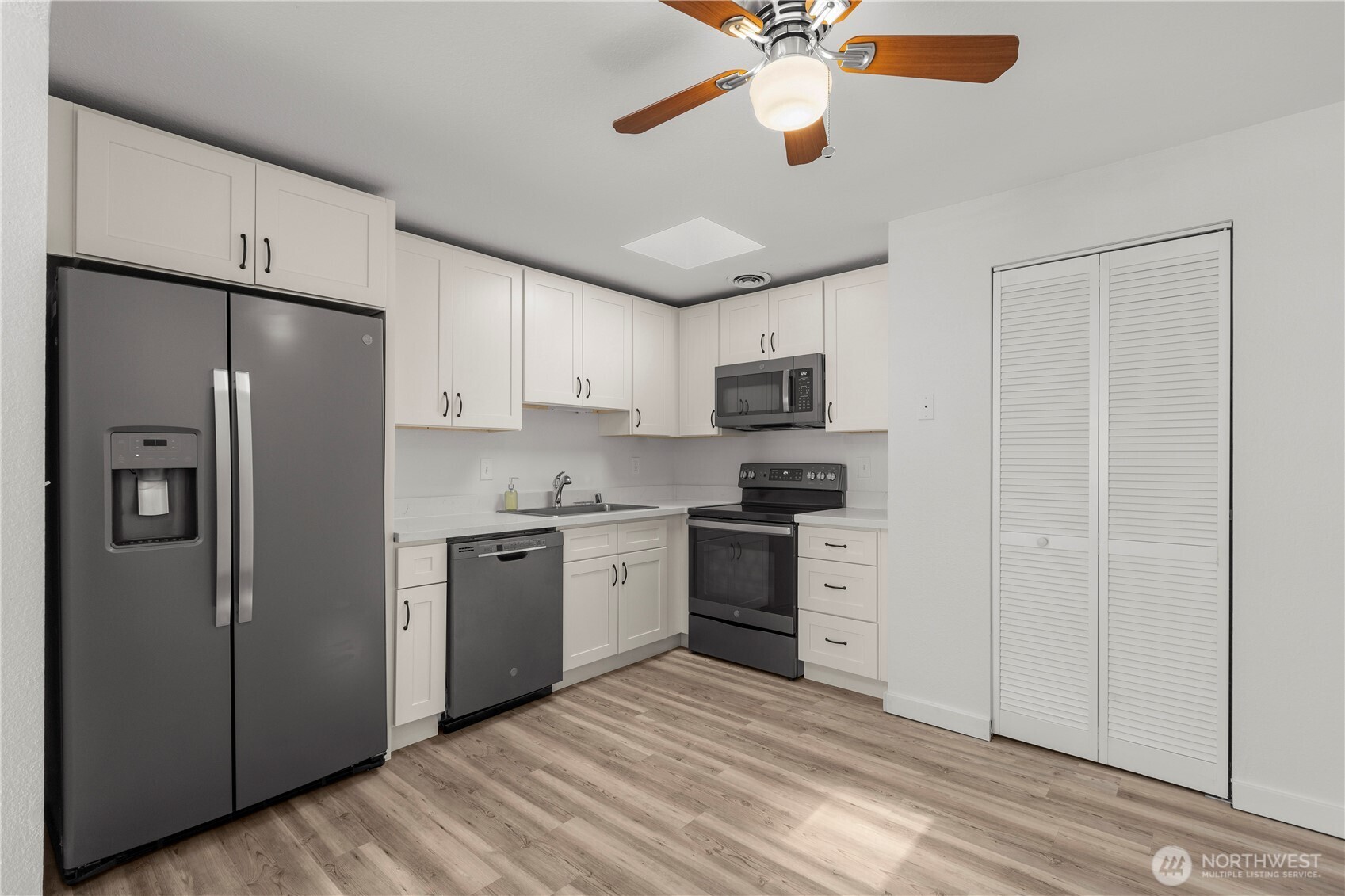 14600 Southeast 176th Street, Unit A3 Renton, WA 98058 - Photo 15 of 35 Gallery Image 15