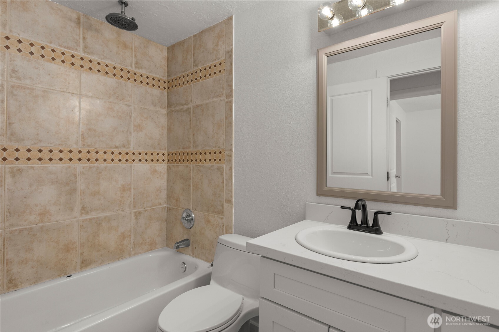 14600 Southeast 176th Street, Unit A3 Renton, WA 98058 - Photo 23 of 35 Gallery Image 23