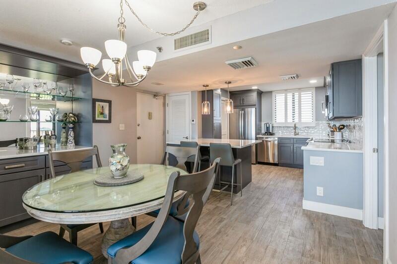 100 Ocean Trail Way, Unit 1010 Jupiter, FL 33477 - Photo 40 of 40 a view of a dining room with furniture