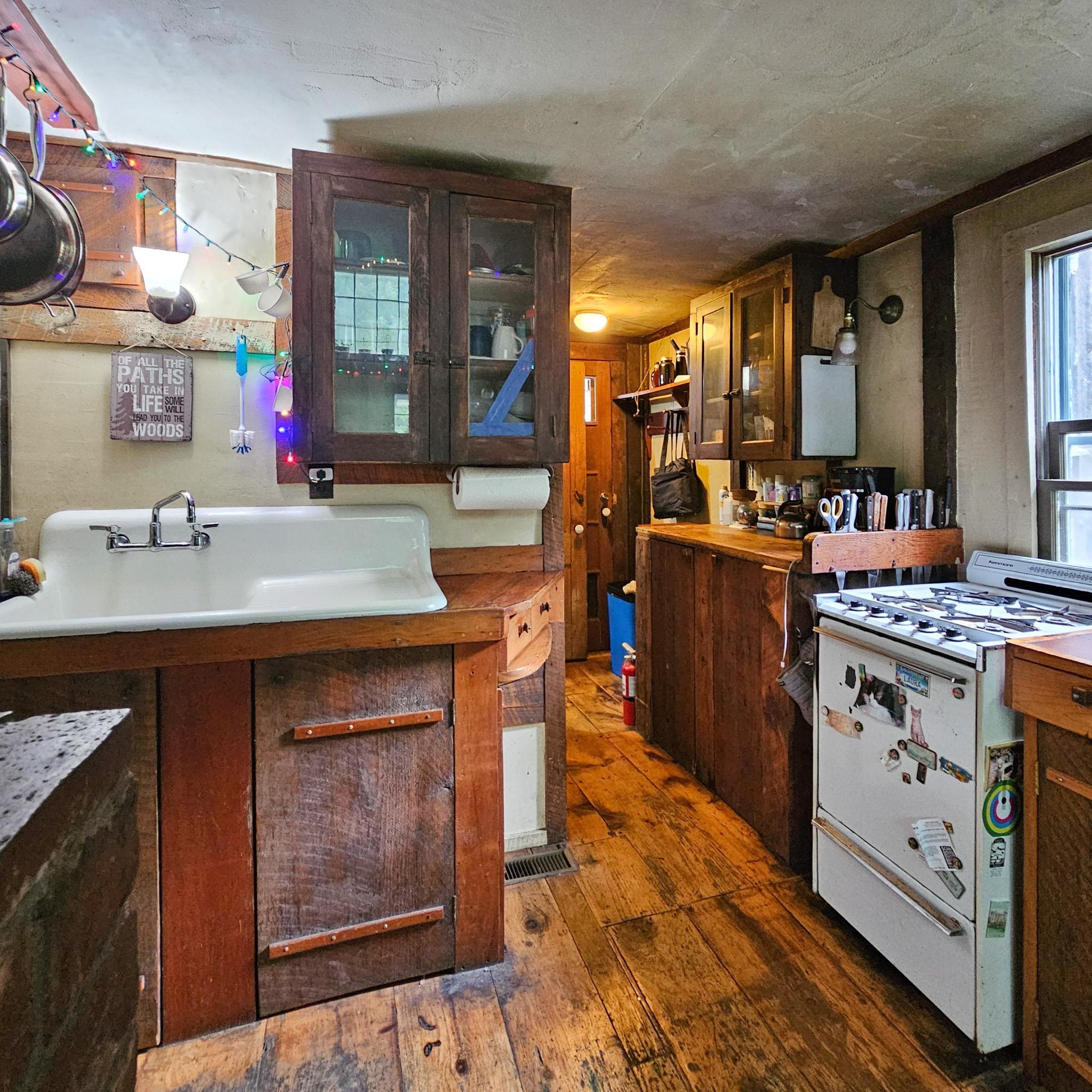 240 Black North Road Acworth, NH 03601 - Photo 11 of 34