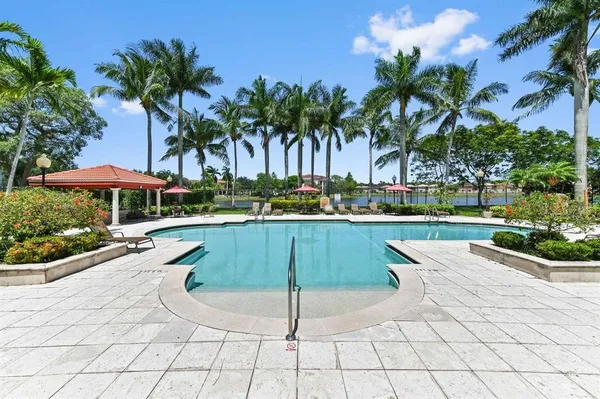 $2,100 | 4101 San Marino Boulevard, Unit 108, West Palm Beach, FL 33409