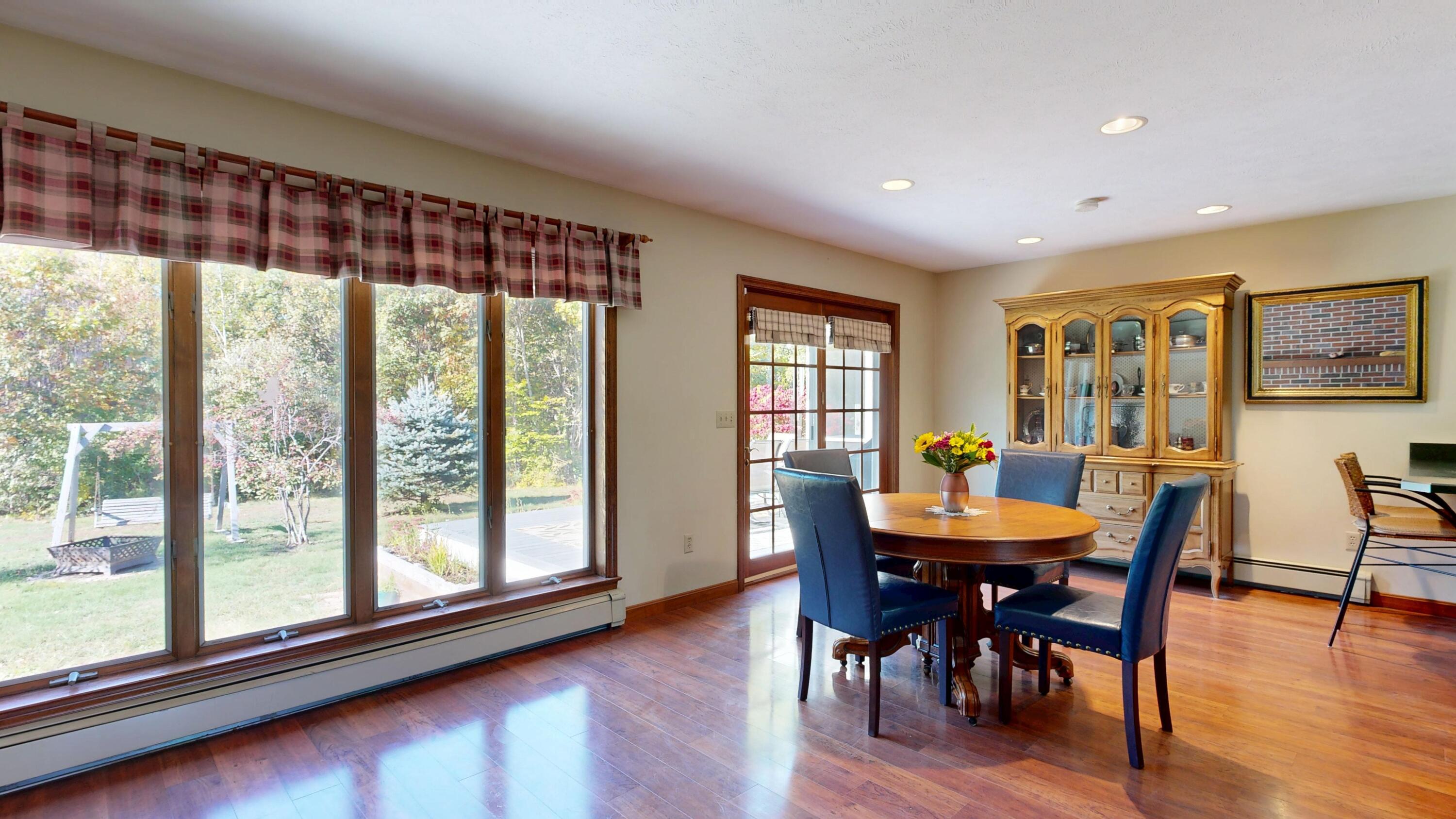 12 Hartford Street Lewiston, ME 04240 - Photo 11 of 69 Dining Area