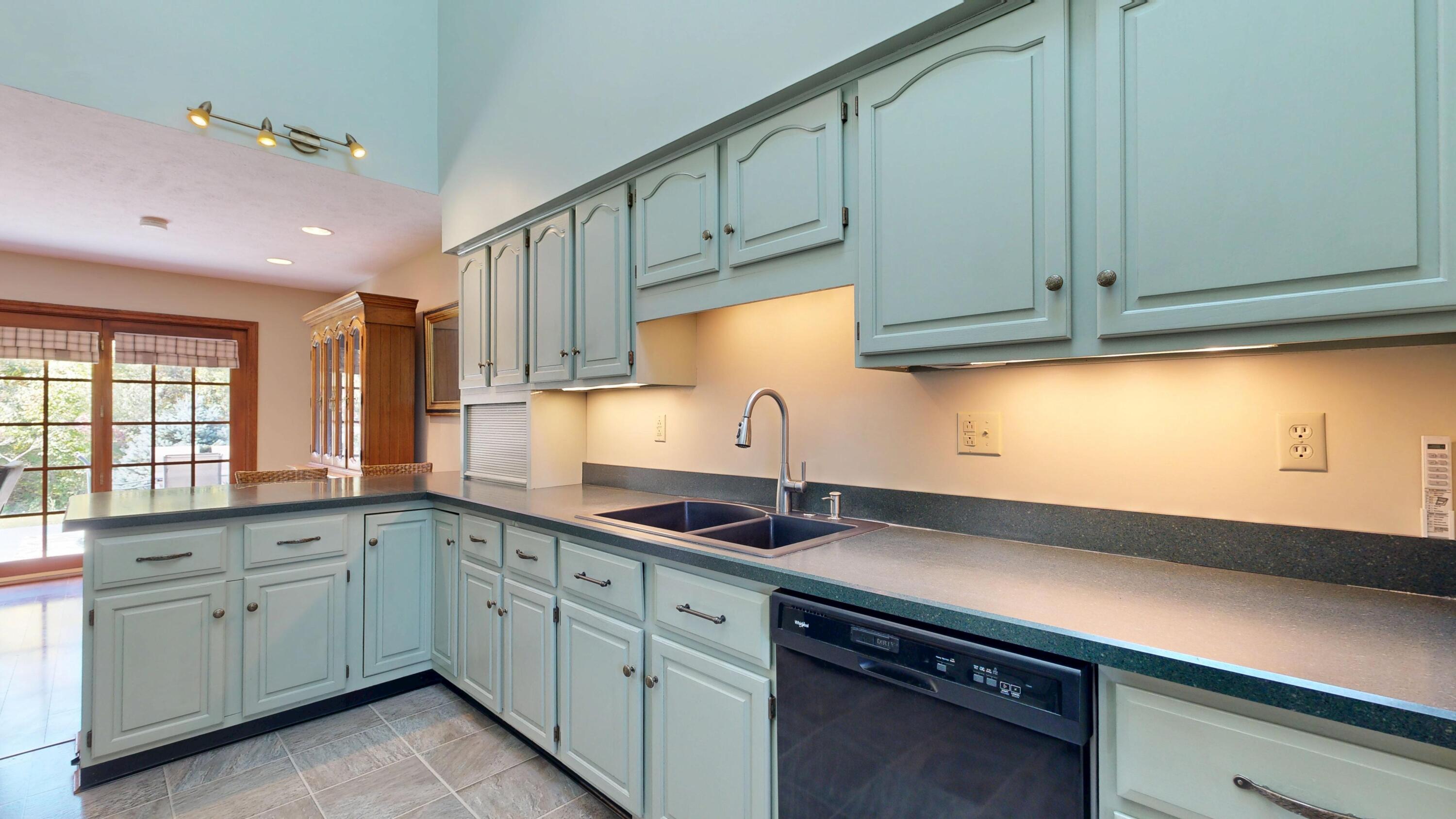 12 Hartford Street Lewiston, ME 04240 - Photo 24 of 69 Kitchen