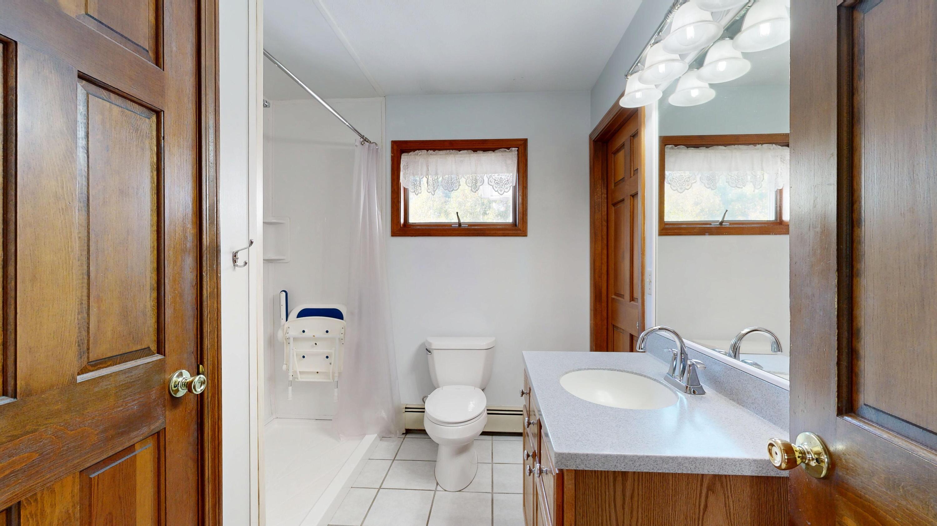 12 Hartford Street Lewiston, ME 04240 - Photo 34 of 69 Bathroom