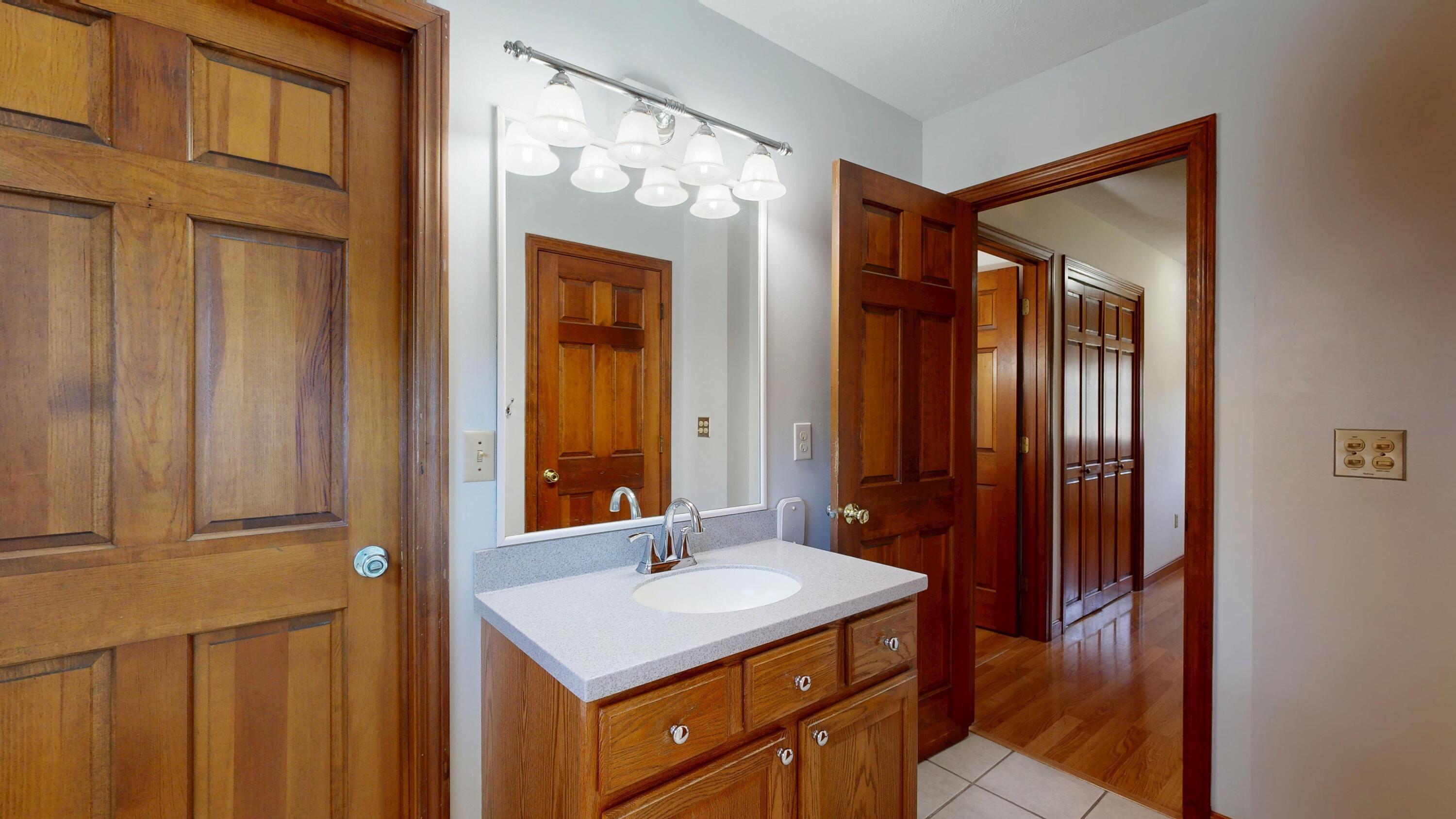 12 Hartford Street Lewiston, ME 04240 - Photo 37 of 69 Bathroom