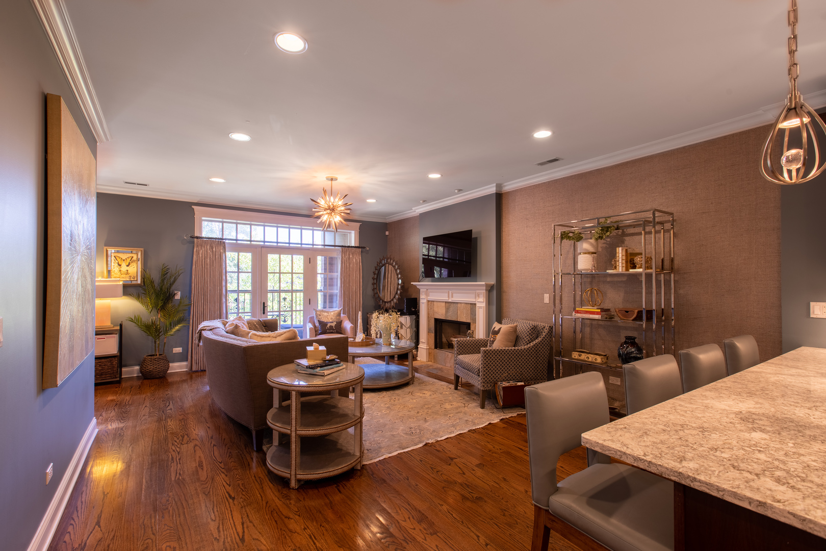 2620 North Racine Avenue, Unit 2S Chicago, IL 60614 - Photo 4 of 15