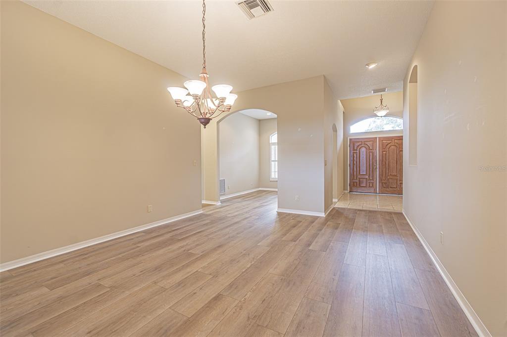 12124 94th Way North Largo, FL 33773 - Photo 11 of 38